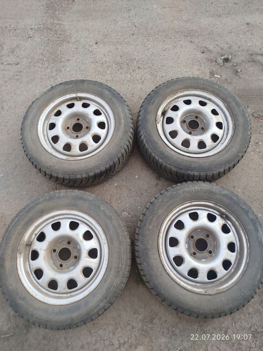 Комплект оригінальних дисків VAG R14 4x100 з зимовими шинами Matador 185/65