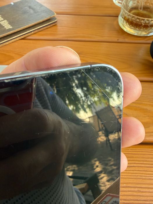 iPhone 14 Pro Max + AirPods 4 (ANC)