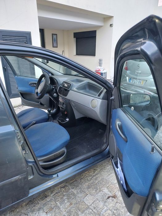 FIAT PUNTO 1.2 gasolina