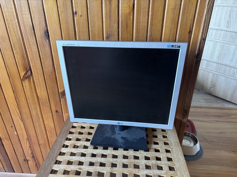 Monitor komputerowy lg