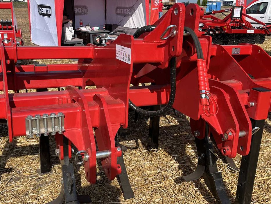 Глибокорозпушувач Dionis 5(2.5м)Гідравлічне регулювання Компенсація25%