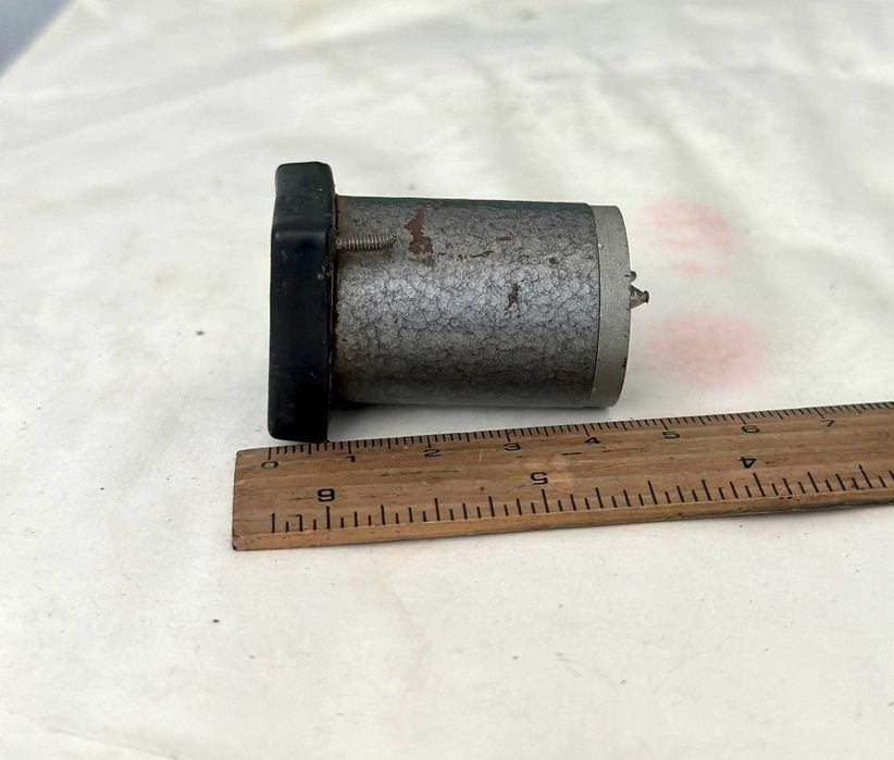 Амперметр миниатюрный 10А 2.8х2.8см головка индикатор