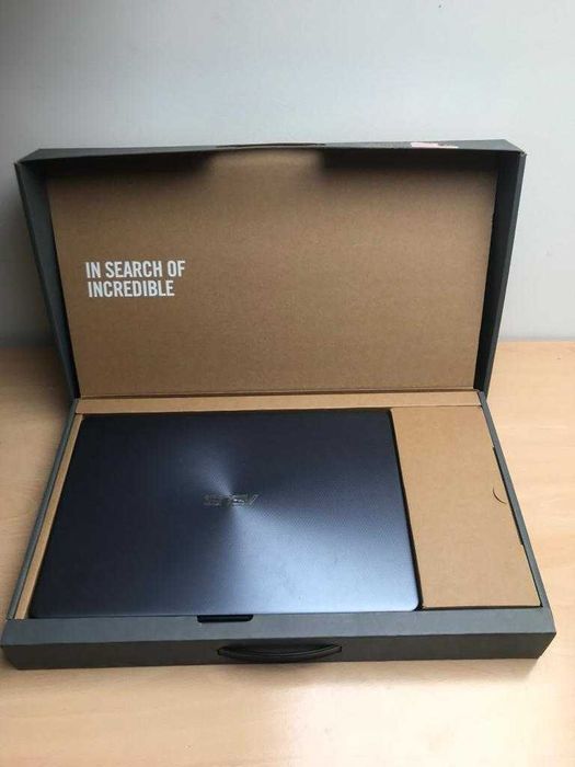 Asus Vivobook A9 (2018)64584486281218122