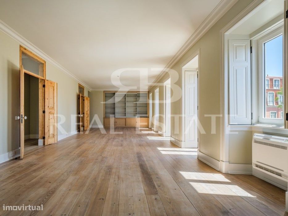 Fabuloso T3+2 com TERRAÇO + VISTA no PRINCIPE REAL - coração de Lisboa