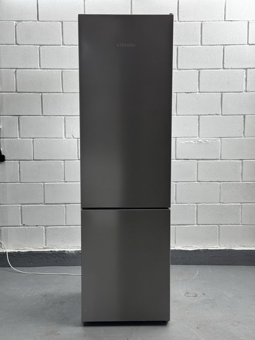 Холодильник ідеал  Miele KFN 29133 D edt/cs  NoFrost  Нержавіюча сталь ідеал