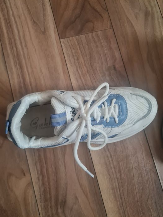 Кросівки  25см по устільці