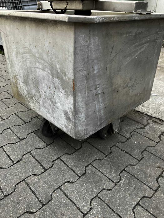 Wózek masarski z mieszadłem