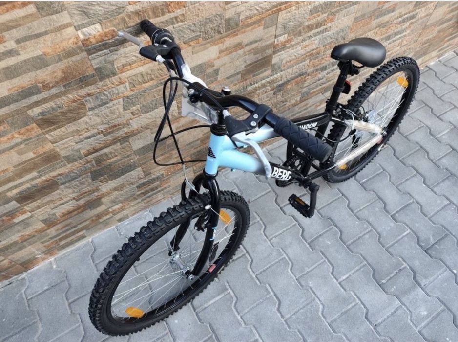Bicicleta Júnior Shadow Roda 24'' 8-10 Anos Azul e Preta Berg