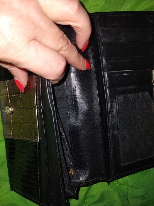 Гаманець,  Sonya Rikel