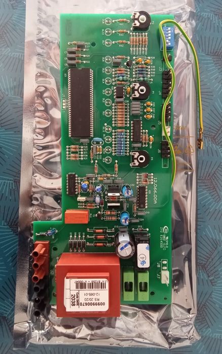 Placa Electrónica  Caldeira ROCA RS 20 20 RSF