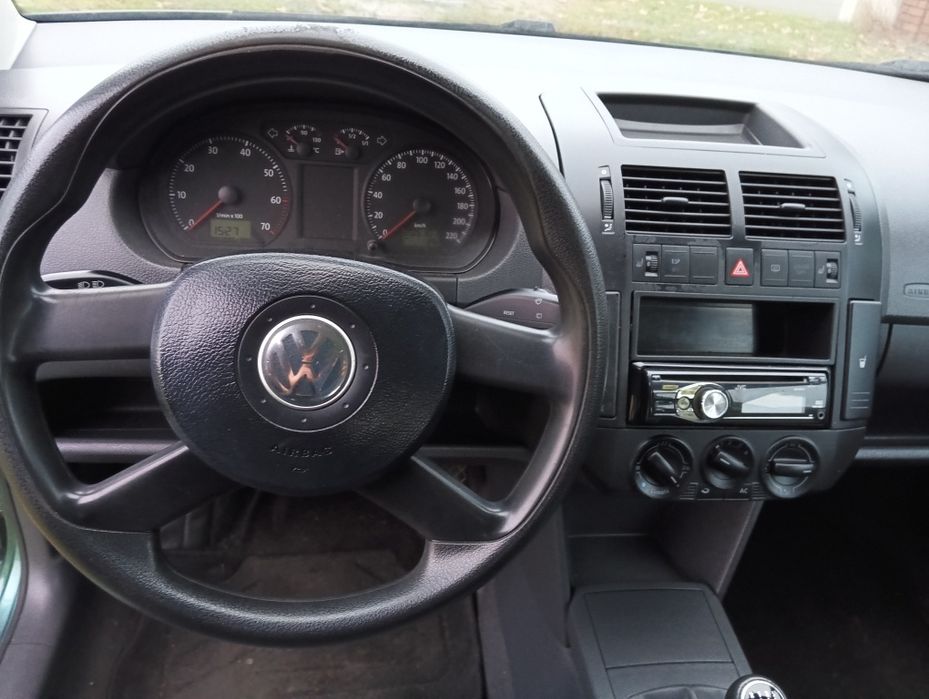 VW Polo IV 9N FL Lift 1.4 16 Klima Podgrzewane fotele  Z Niemiec Po Op