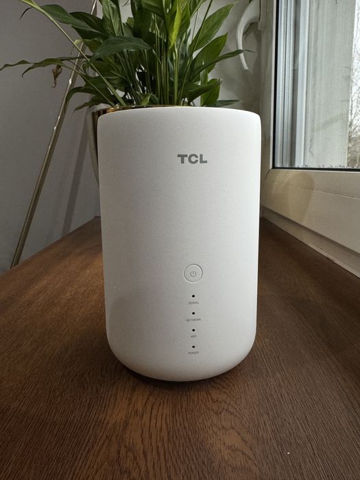 TCL LINKHUB HH130 – nowy router LTE Cat13, internet na kartę SIM