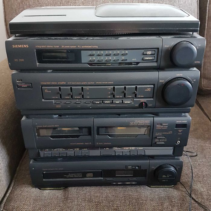 Aparelhagem com giradiscos Siemens