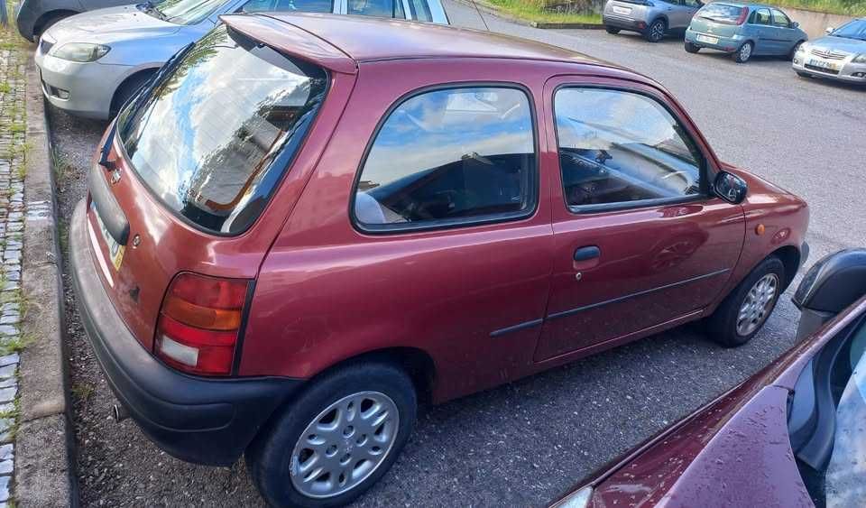Vendo Nissan Micra em excelente estado mecânico