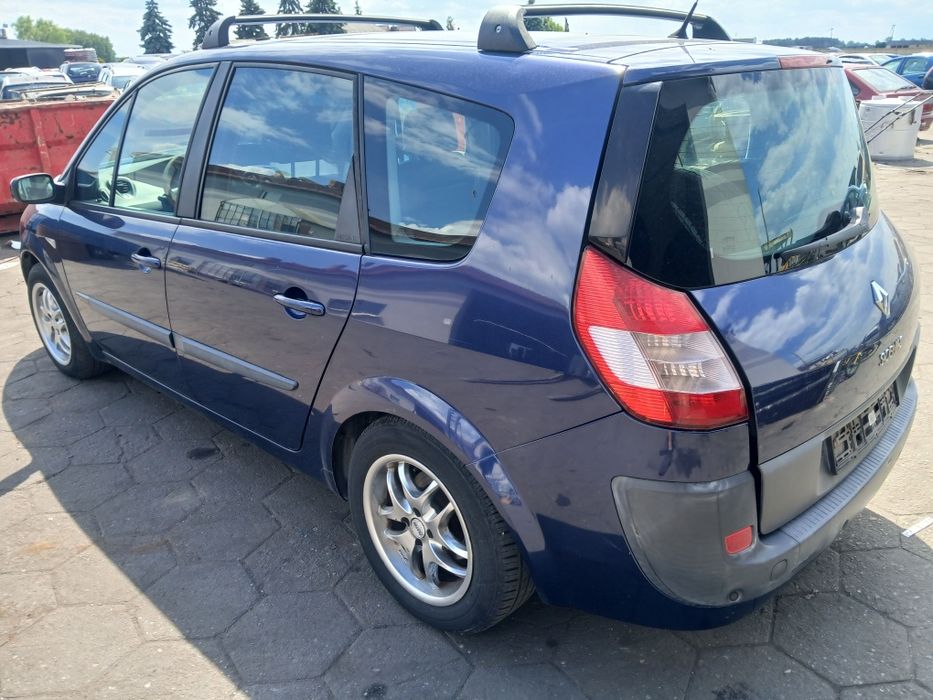 Renault scenic II  2.0 16v  maska I inne
