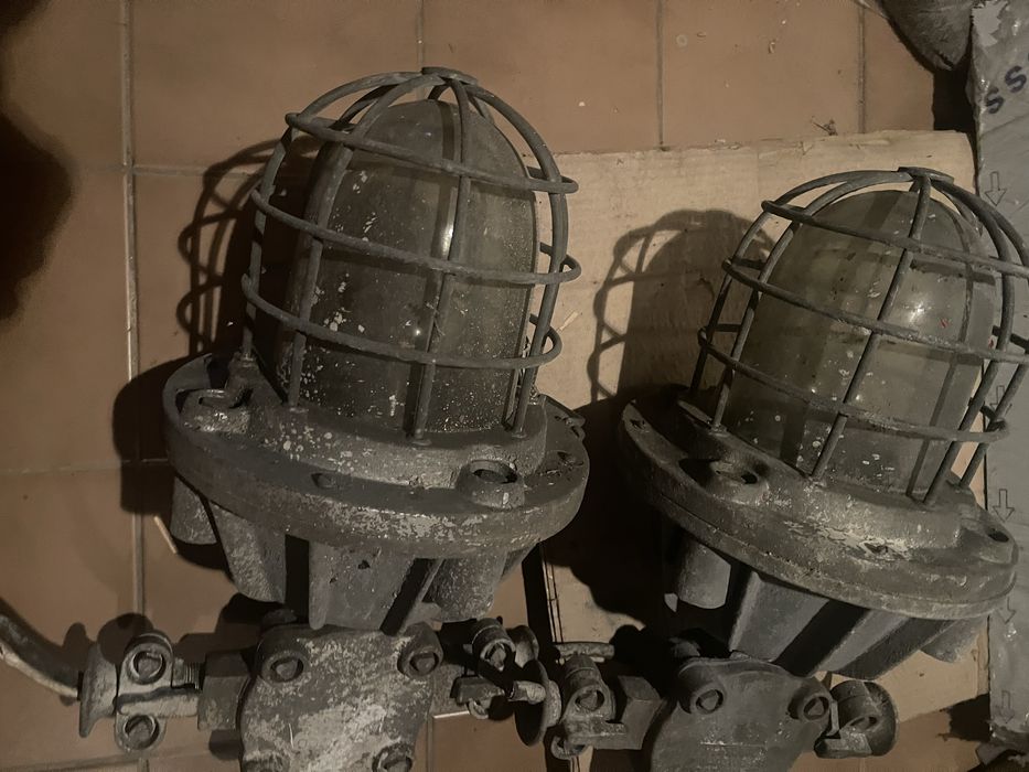 2 duże lampy przemysłowe, przeciwwybuchowe