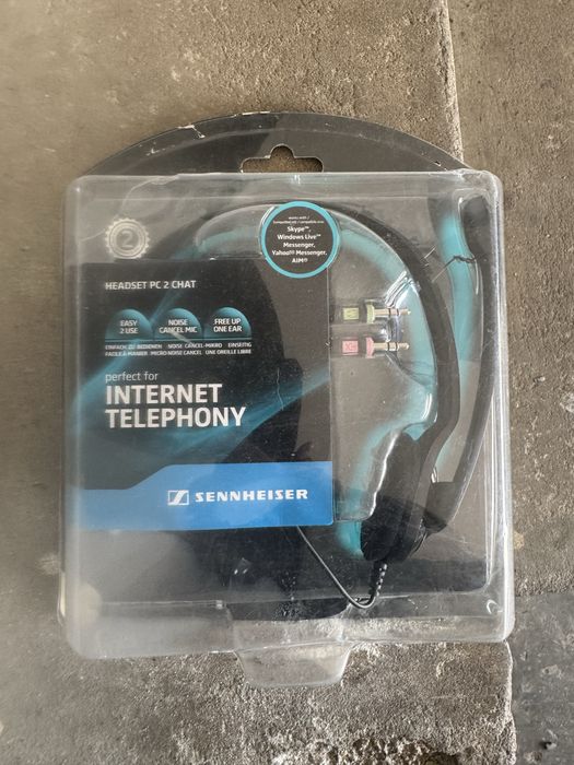 Headset PC 2 Chat  em bom estado