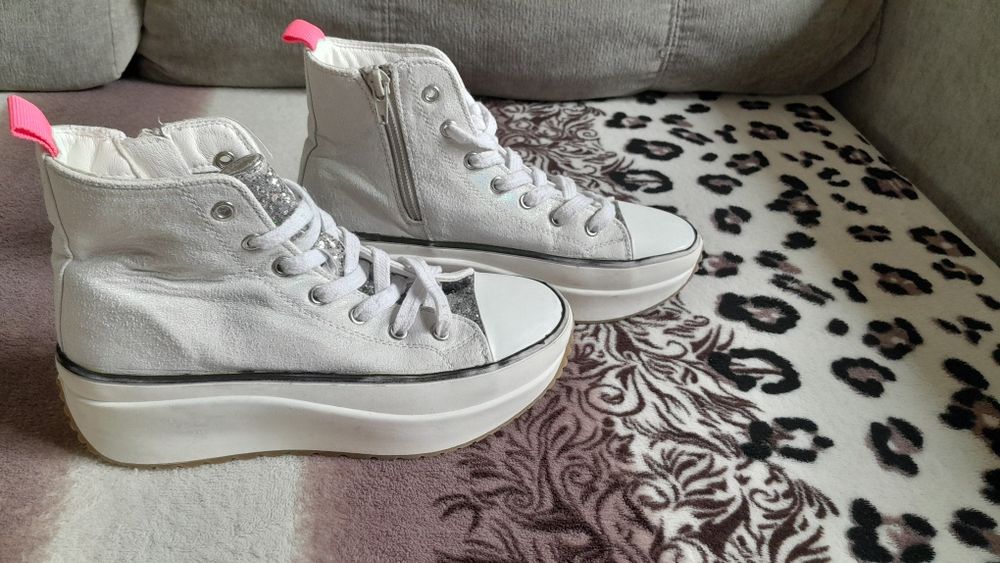 Ботинки кеди на платформе