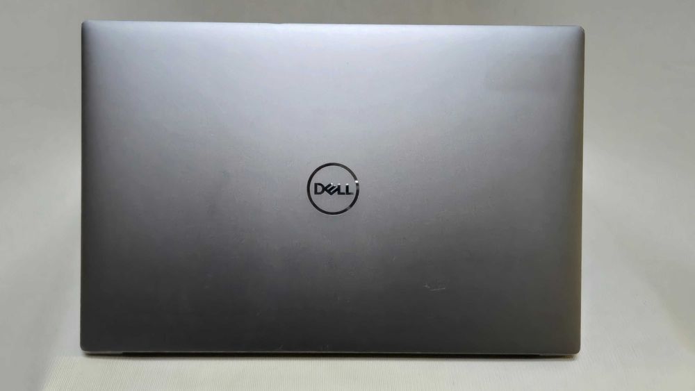 DELL PRECISION 5550 i7-10850H 16ГБ 256ГБ T1000 4 ГБ 15.6"  FHD+ IPS