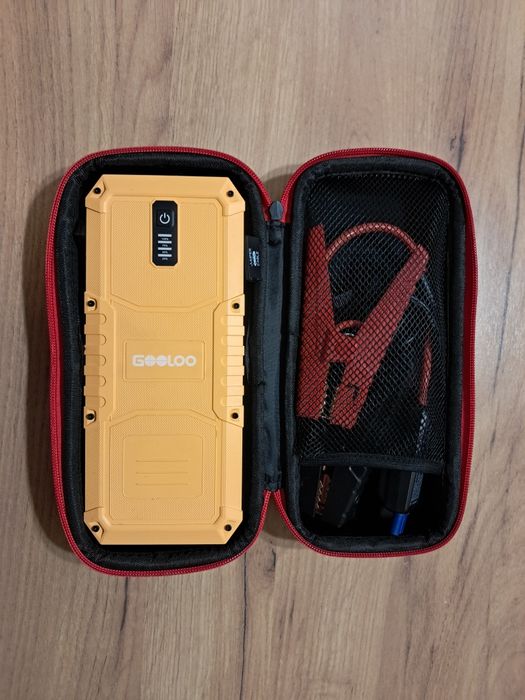 Gooloo 4000A–Booster Plus / Jump Starter powerbank z funkcją rozruchu auto