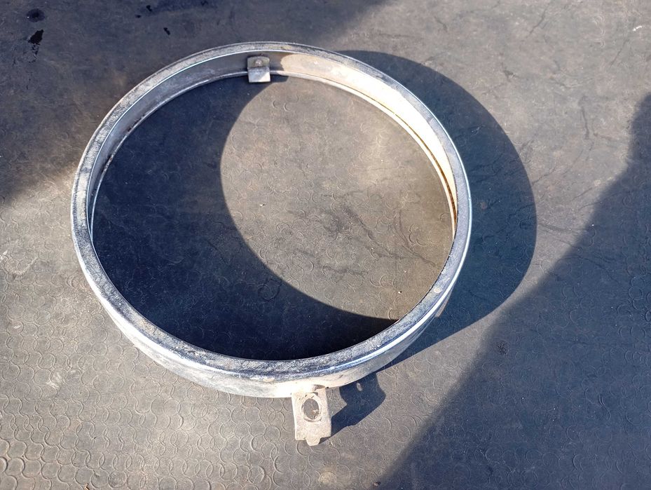 Ободок фары Иж Минск