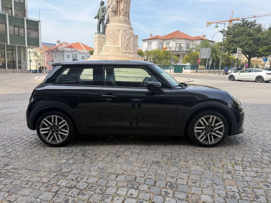MINI 3 Portas Cooper C Essential482671088968017922