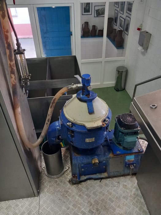 Linha de extraçao de azeite