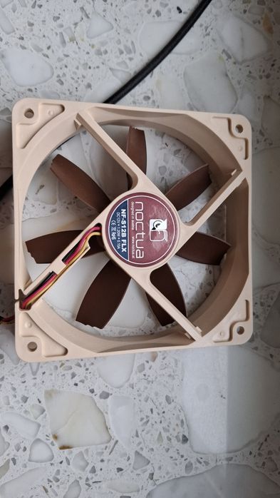 Blok wodny Koolance CPU-380 oraz wentylatory Noiseblocker