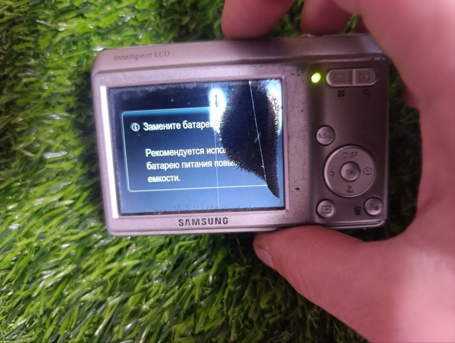 На запчасти телефоны: Samsung, Redmi, Fly; фотоаппарат Samsung