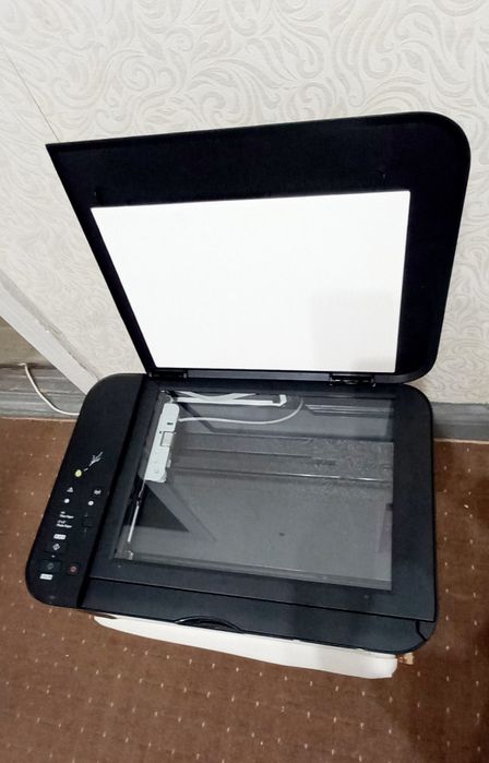 Принтер Canon 30365 wlan 3в 1 WI-FI