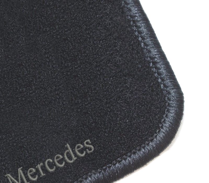 TAPETES PARA MERCEDES-BENZ