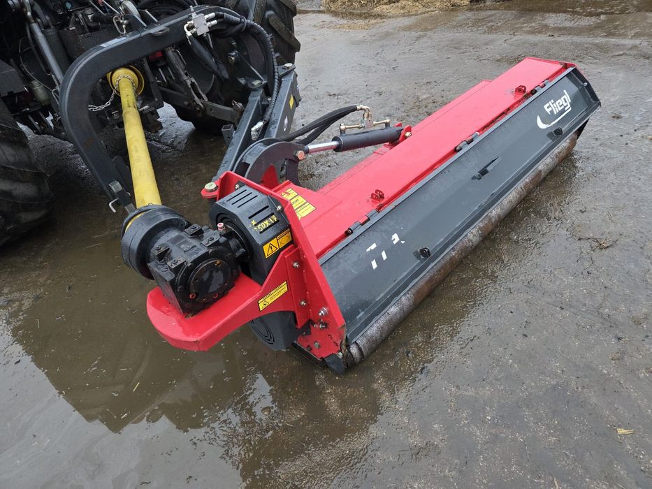 Mulczer Fliegl 210 mlotkowy