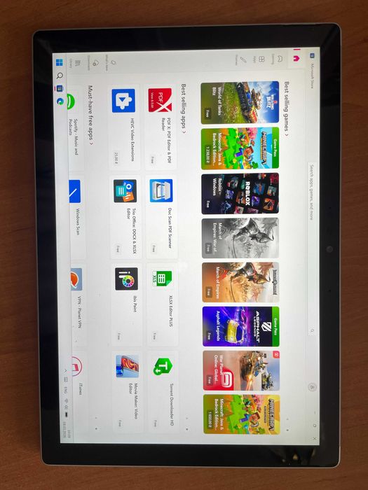 Microsoft Surface Pro 7. Windows 11 / i3/4gb/ssd 128.