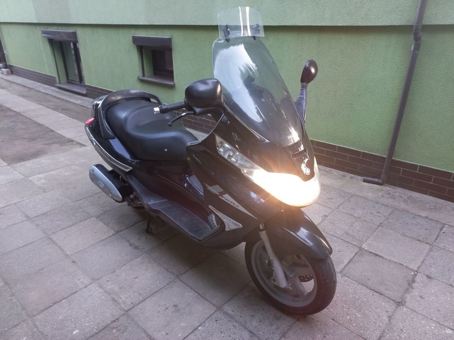 Skuter Piaggio X8 250 kat. A2