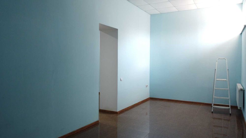 оренда фасадного приміщення на Ближньому Замості