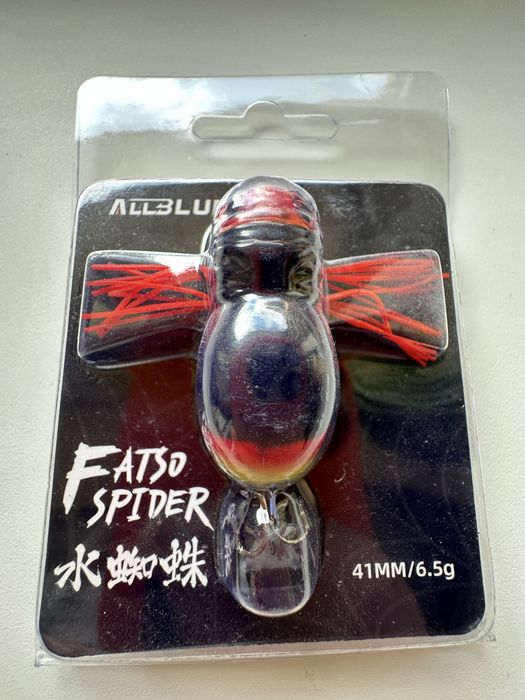 Воблера  Fatso Spider  , Cicada  , Stinbug . Select Flash