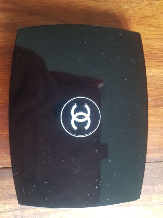 Chanel puder z pedzelkiem