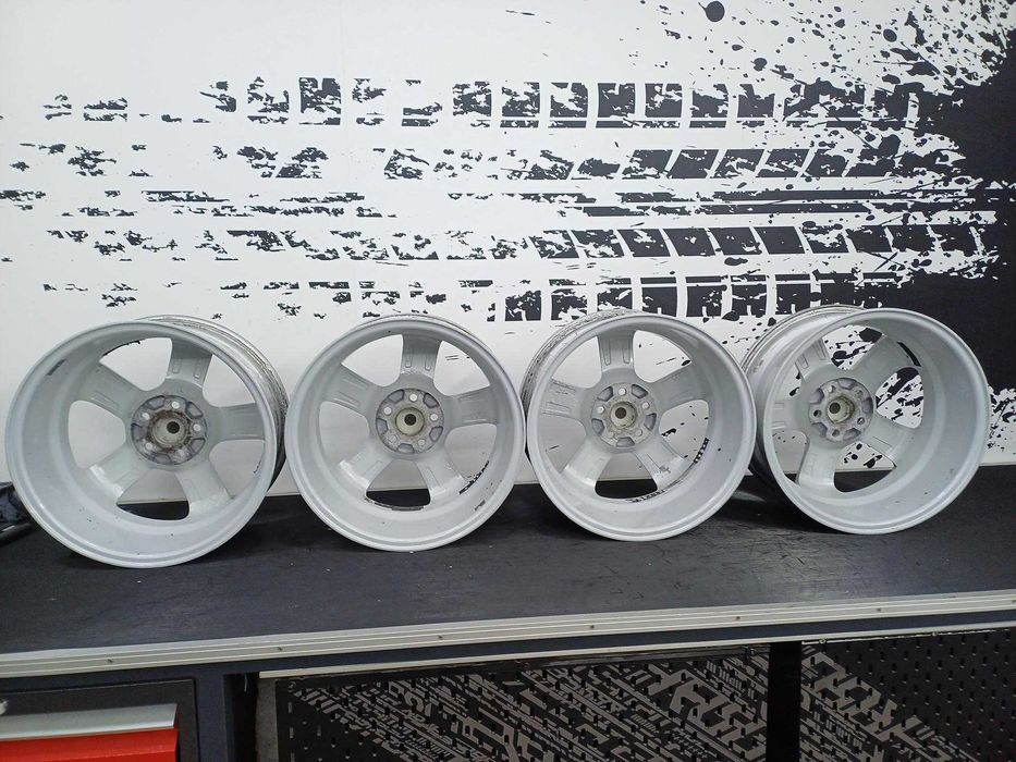 Alu Felgi 16 cali 5x100 Toyota Avensis T25 Prius