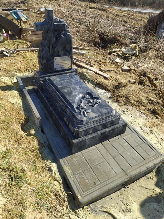 Пам'ятник одинарний