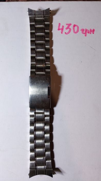 Браслети на часи на ручние по 250 грн за один