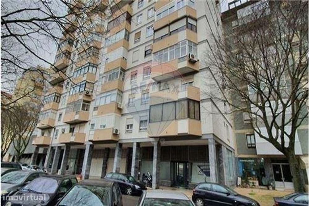Apartamento T3 para arrendamento