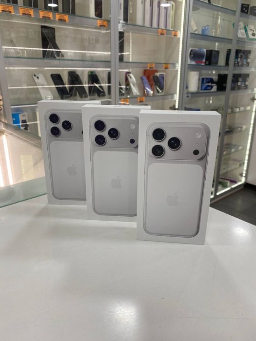 Iphone 17 Pro 256gb silver Piotrkowska 136 w bramie PROMOCJA! 4799zl