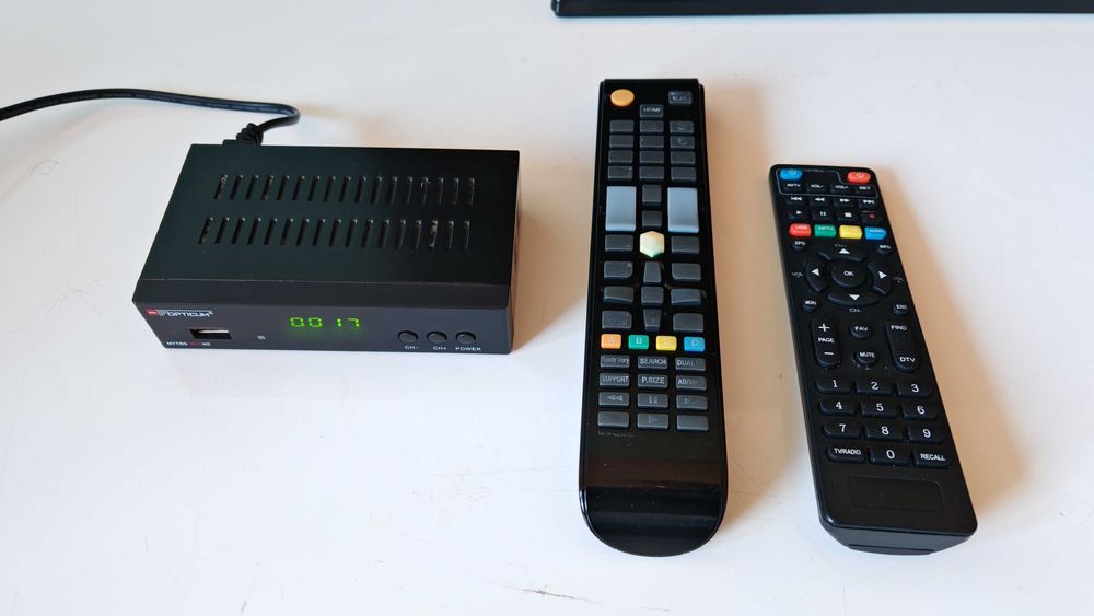 Telewizor LED Samsung 32" + dekoder DVB-T2