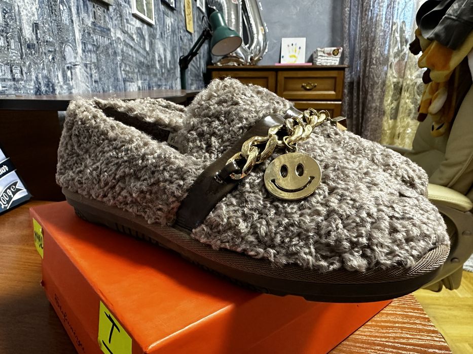 Продам взуття жіноче