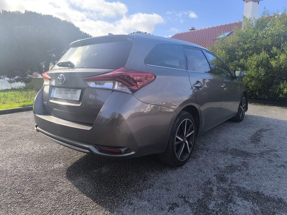 Toyota Auris Touring Sports — fotografia 3