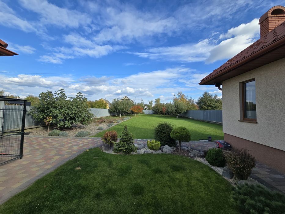 Продаж чудового одноповерхового будинку в передмісті Ужгорода с Холмок