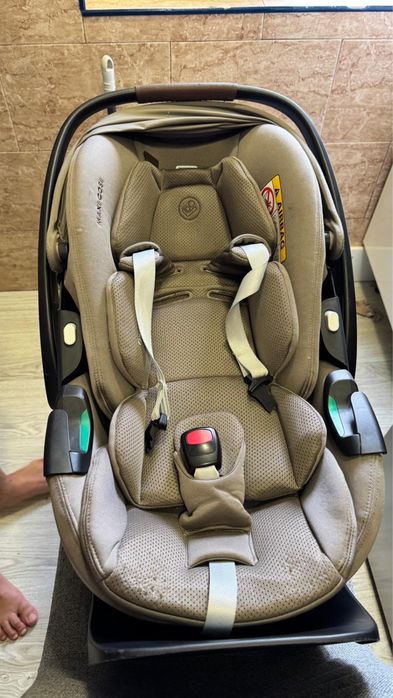Maxi-Cosi Pebble 360 + Base FamilyFix 360 Isofix – Excelente Estado