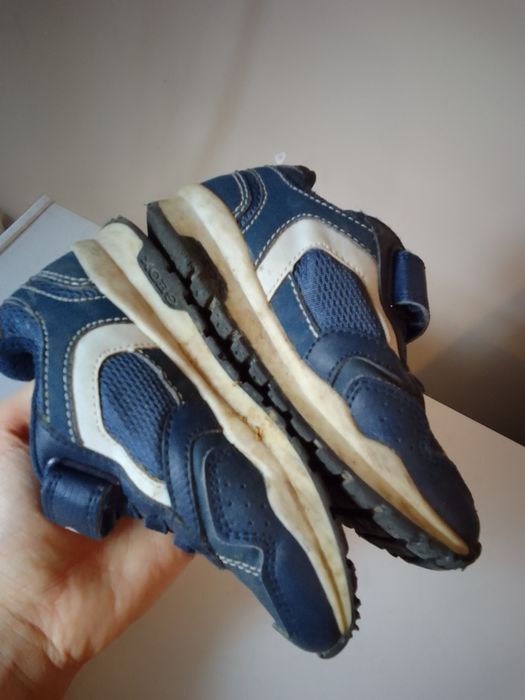 Geox granatowe buty trampki chłopięce 26