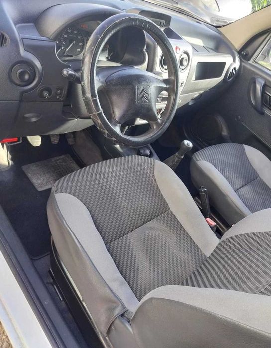 Citroen Berlingo 1.6 hdi 75 com AC