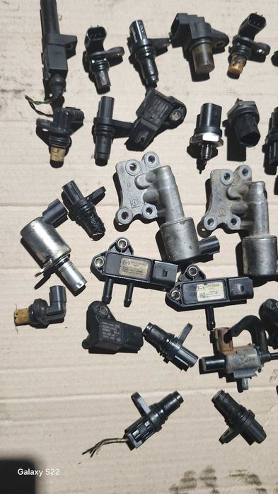 Датчик  mazda cx5 6gj 2.2 sh01 SH0114440 N3R418221A  2012-2019